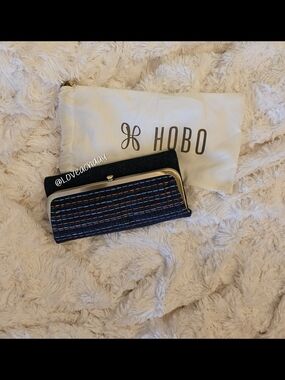 NWT✨️HOBO Rachel Clutch Wallet - Dark Denim